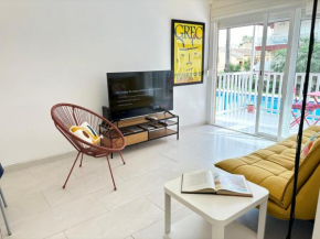 Escápate al Sol Apartamento con Piscina y Playa Cercana